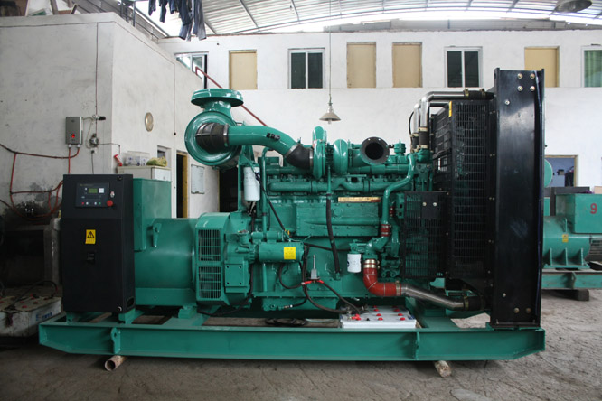 新邱环保无噪音：租用静音发电机组，为环境和耳朵双重保驾护航